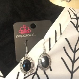 💖Black and silver earrings 💖